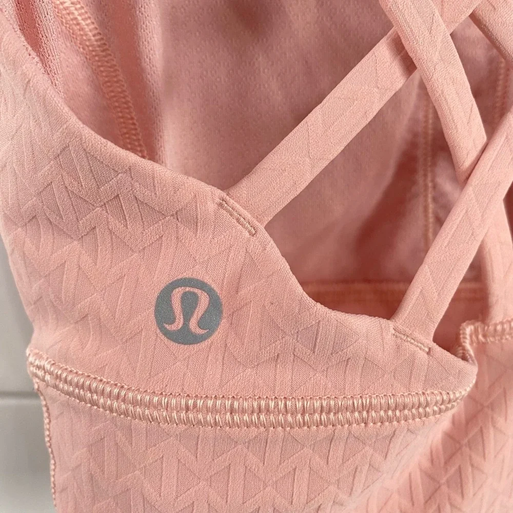 Lululemon Womens Free To Be Serene Jacquard Sports Bra 4 Pink Strappy Activewear